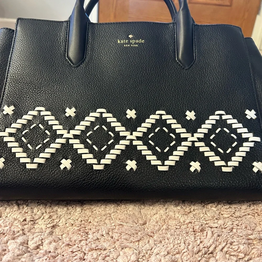 Kate Spade Black and White Satchel with Geometric Design - Picture 1 of 7
